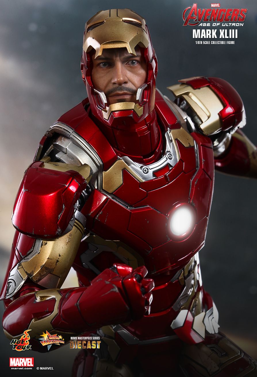 Hot Toys - Iron Man Mark XLIII (43)  Avengers: Age of Ultron - Movie Masterpiece Series 
